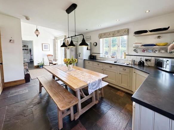 Breakfast/Kitchen