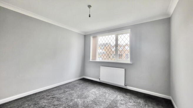 3 bed Detached to rent Image 8