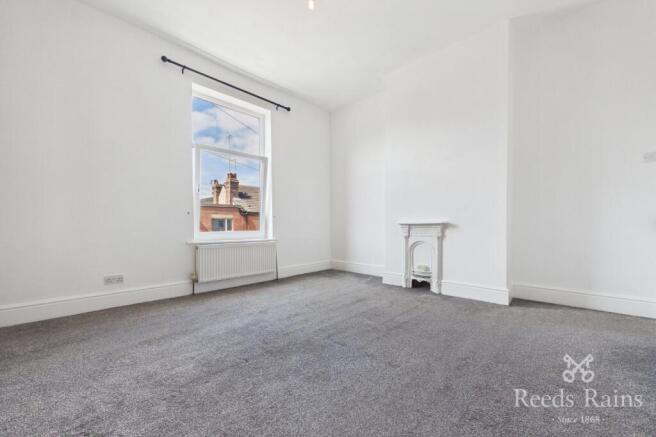 2 bed Terraced to rent Image 8