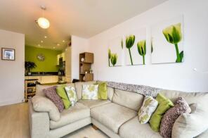 Flat 126, 2 Connaught Heights, Agnes George Walk, Silvertown, London E16 2FS