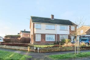 48, Severn Way, Bedford MK41 7BH