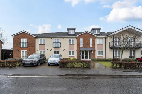 Elliott Avenue, Ruislip