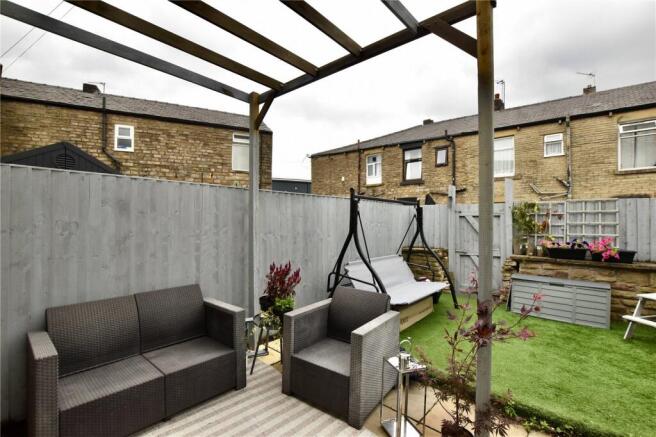 2 bed Terraced for sale Image 12