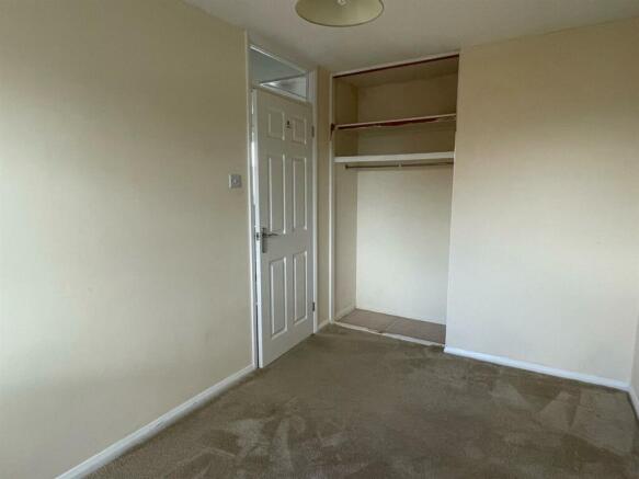 Bedroom..jpg