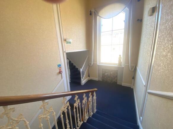 Grand communal stair