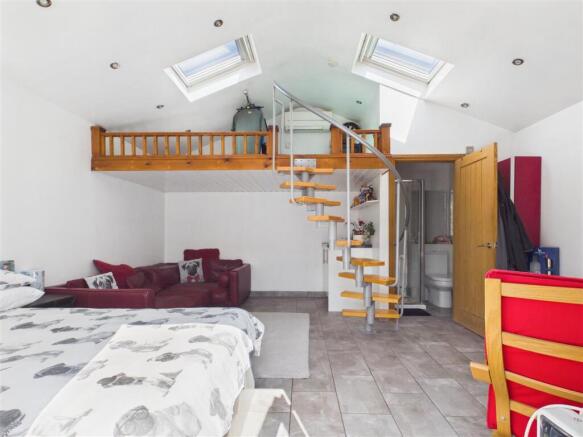 Annexe / Bedroom Four / Separate Living