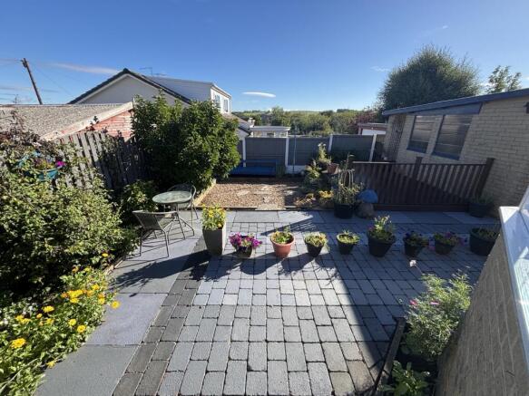 2 bed Semi-Detached Bungalow for sale Image 11