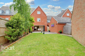 24, Meadow Crescent, Ipswich IP3 8GD