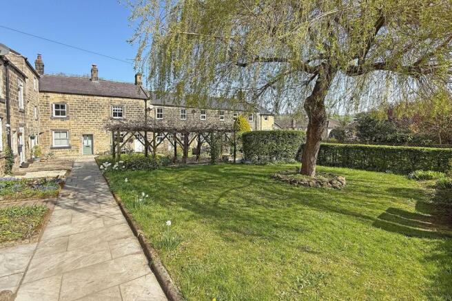 2 bed Terraced for sale Image 12