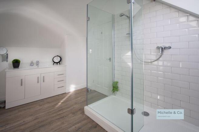 Luxury en-suit...