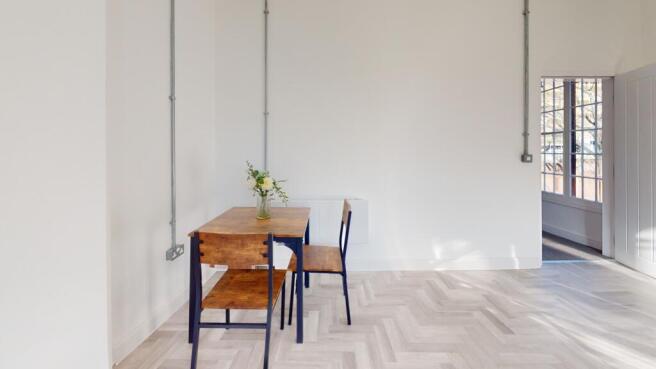 Plumptre-Court-F8-Dining-Room