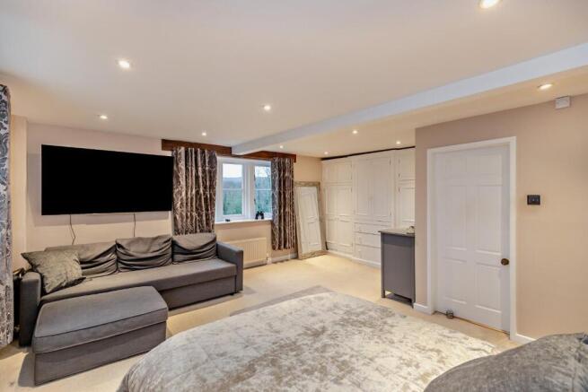 8636336-interior47-800.jpg