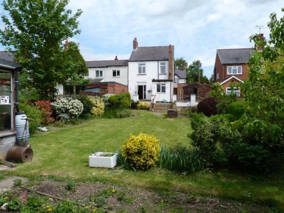 LARGE GARDEN