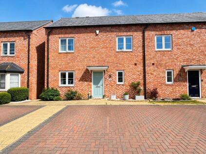 Rose Acre Close, WEEDON, Northamptonshire, NN7