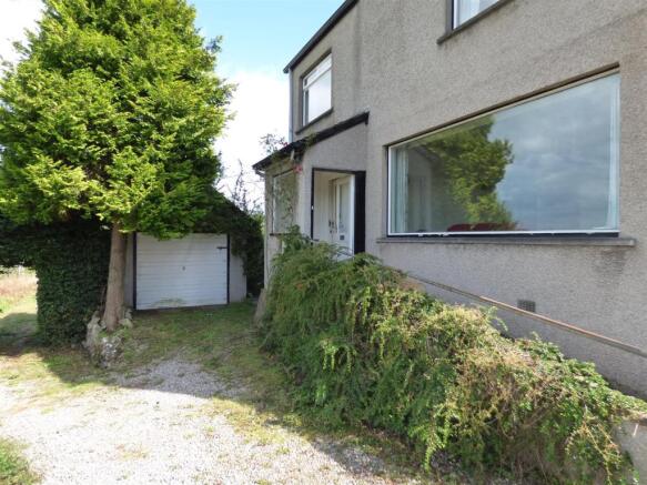 Detached Garage