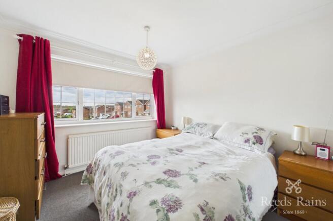 3 bed Semi-Detached for sale Image 5