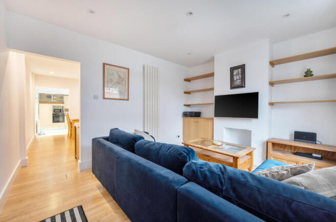 1401352-12-696e24...