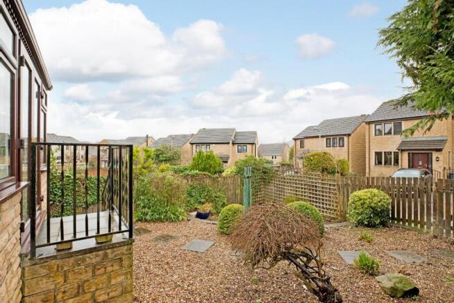 4 bed Terraced for sale Image 10