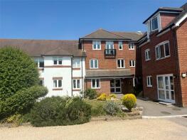 22, Danestream Court, Sea Road, Lymington SO41 0DA