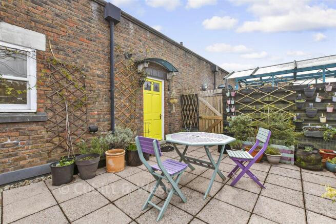 Patio / Decking