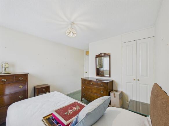 CAM03972G0-PR0230-STILL021.jpg