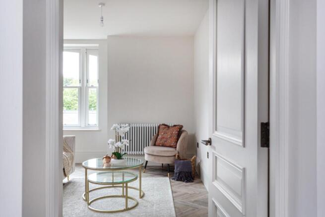 3 bed Apartment for sale Image 7
