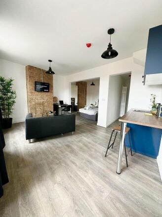 kingsthorpe-road-nn2-6he-1066584