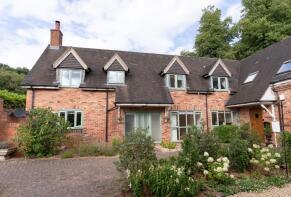 3, The Coach Houses, Linthurst Road, Birmingham B45 8JJ