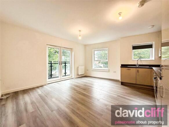 Edrich Grange, Crowthorne, Berkshire, RG45 photo 4