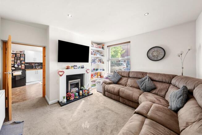3 bed End of Terrace for sale Image 4