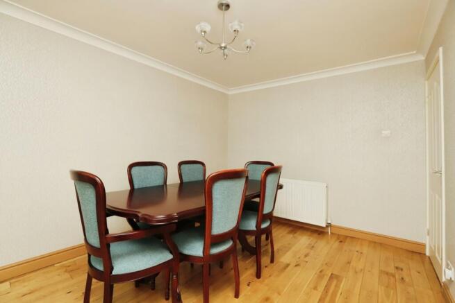 2 bed Bungalow for sale Image 10