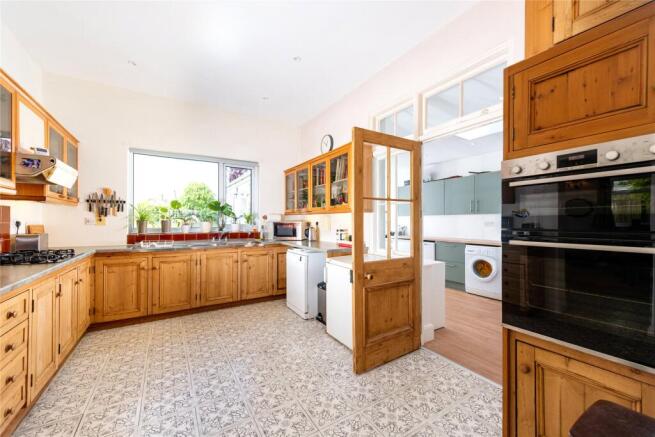 Kitchen/Breakfast