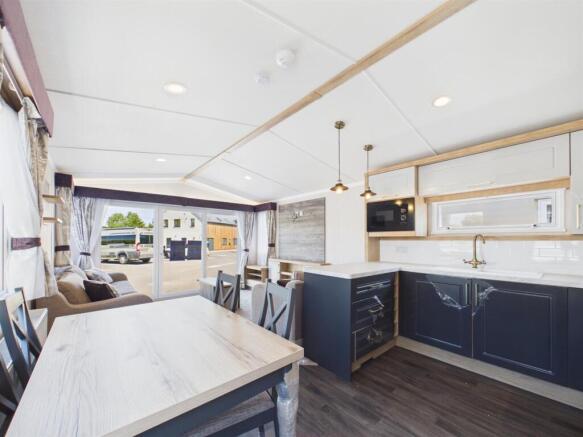 Open plan kitchen/ diner / reception room