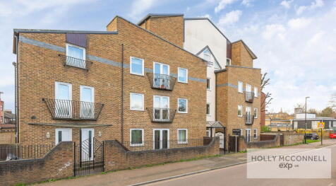 Dacre Park, London, SE13 5SN