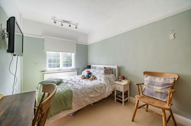 bedroom 4.jpg