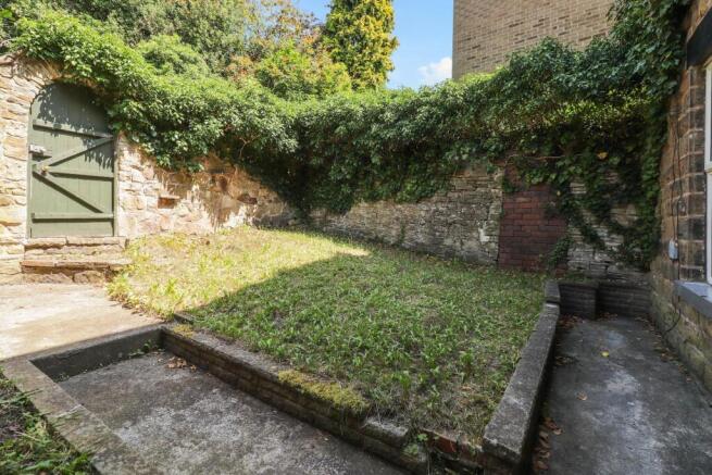 5 bed End of Terrace for sale Image 9