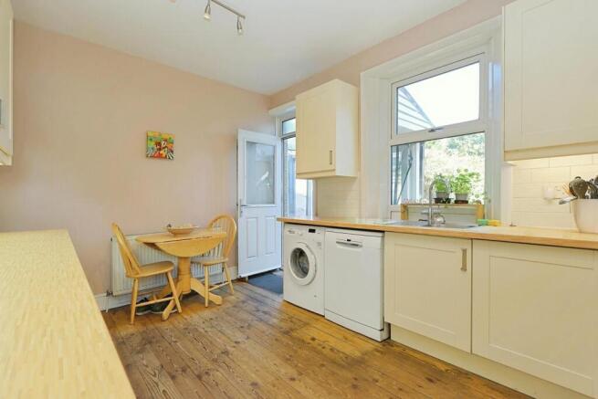 2 bed End of Terrace for sale Image 6