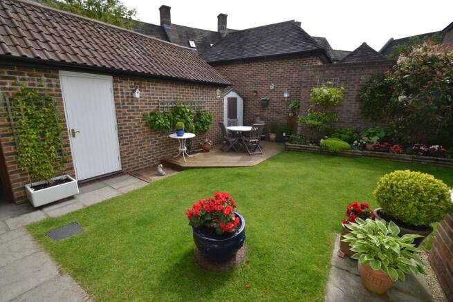 Garden 5