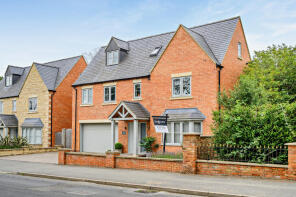 15a, Brackley Road, Towcester NN12 8UA