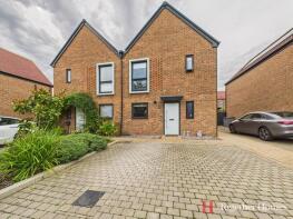 10, Gladiator Way, Hornchurch RM12 6EU