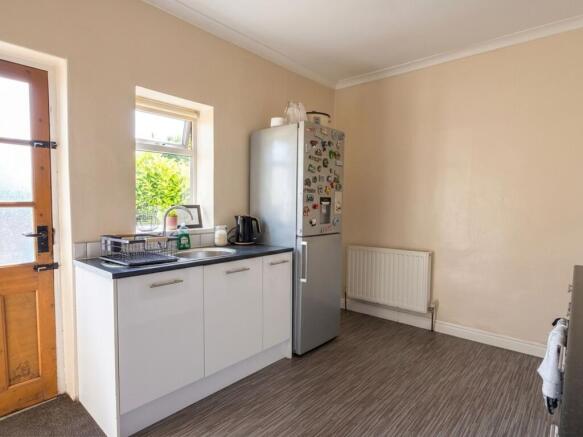 2 bed Terraced for sale Image 11