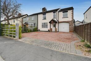 13, Laburnum Avenue, Grimsby DN37 0JT
