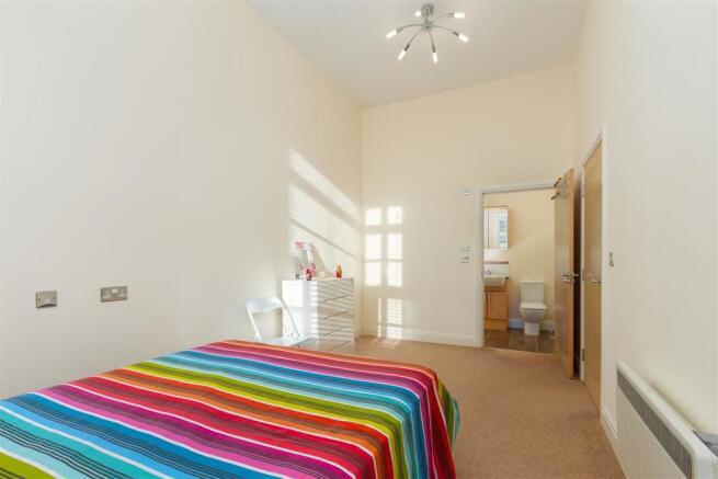 4 Queens Manor Bedroom One 2.jpg