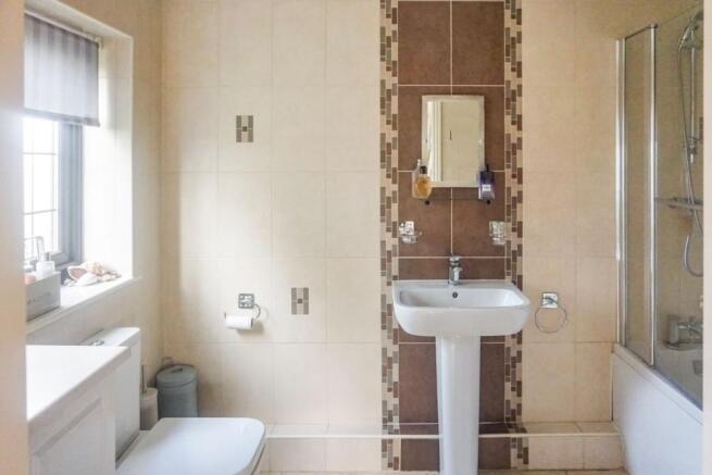 Master En-suite