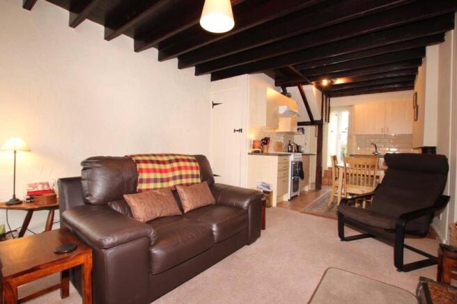 Lounge/Kitchen