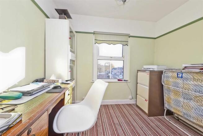 Bedroom 3.jpg