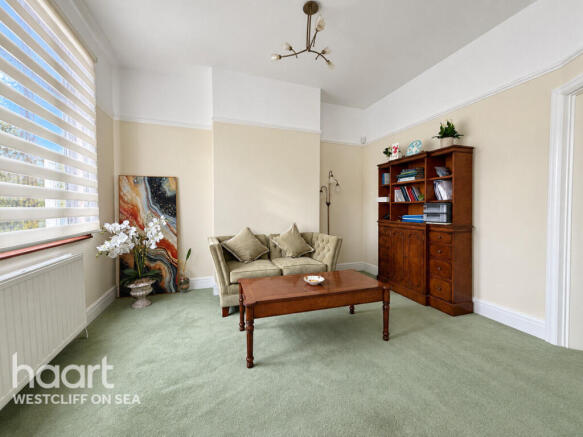 Kensington Road, Southend-on-Sea photo 4