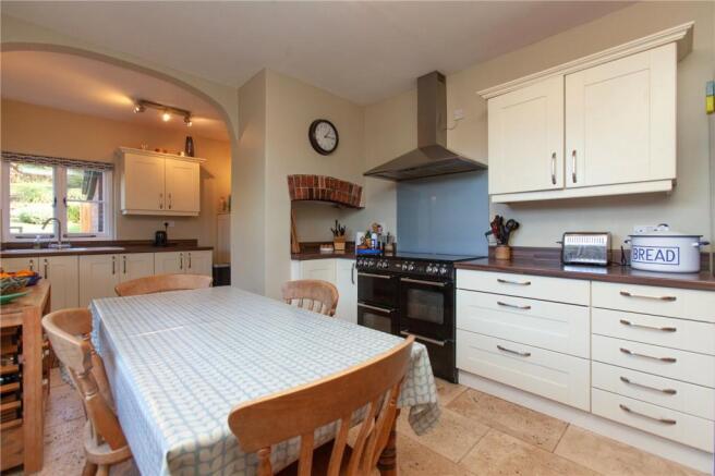 Kitchen/Breakfast