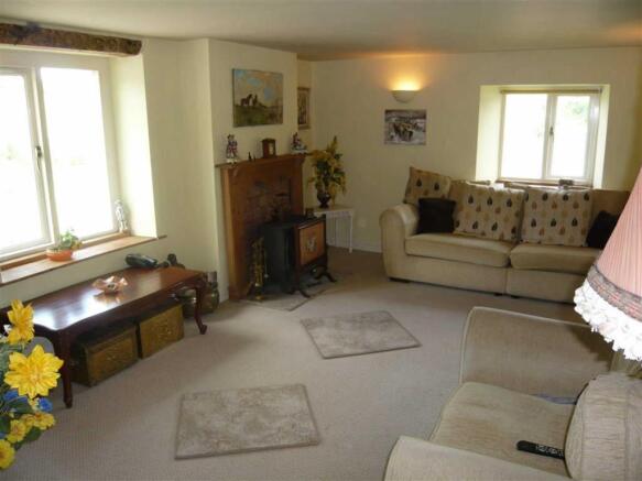 SITTING ROOM