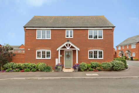 Lower Stondon, SG16 6GE